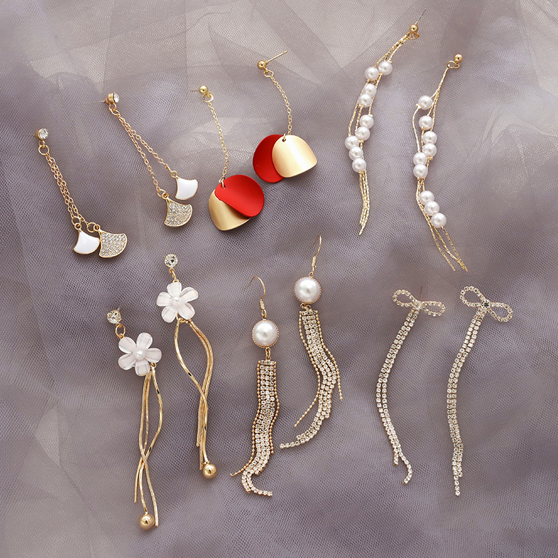 Đôi Bông Tai Dáng Rơi Họa Tiết Ngọc Trai Thời Trang Cho Nữ