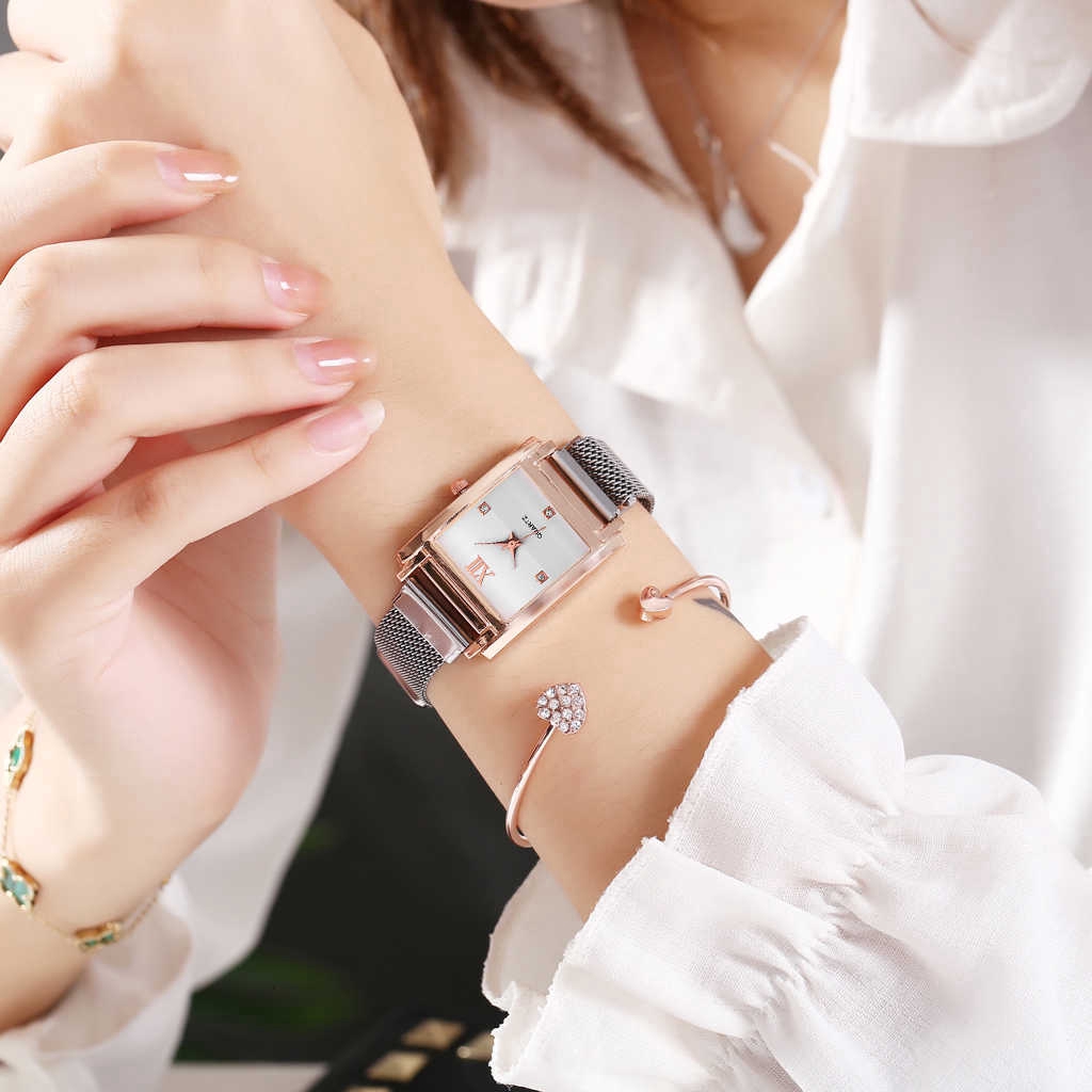 Đồng Hồ Đeo Tay Nữ Mặt Vuông Có Khóa Nam Châm | BigBuy360 - bigbuy360.vn
