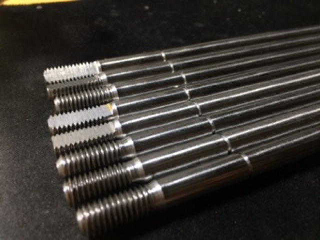 Cốt Quạt Asia và Senko