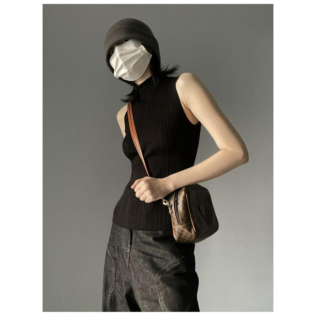 JINSHIHUI  áo croptop áo thun nữ Thiết kế ít người cao eo slim hottie 2023 NEW fashion Chic Phong cách High quality A28J0SO 36Z230909