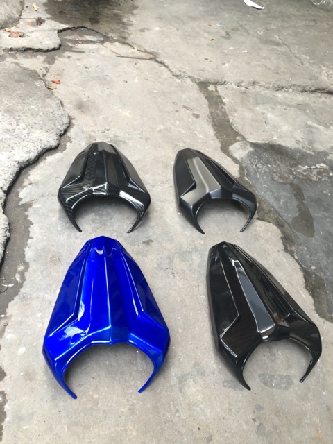 Yên sau solo cho yamaha r15 v3 r15v3