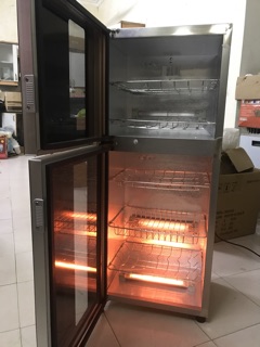 Máy sấy bát Diệt Khuẩn Braun KS138