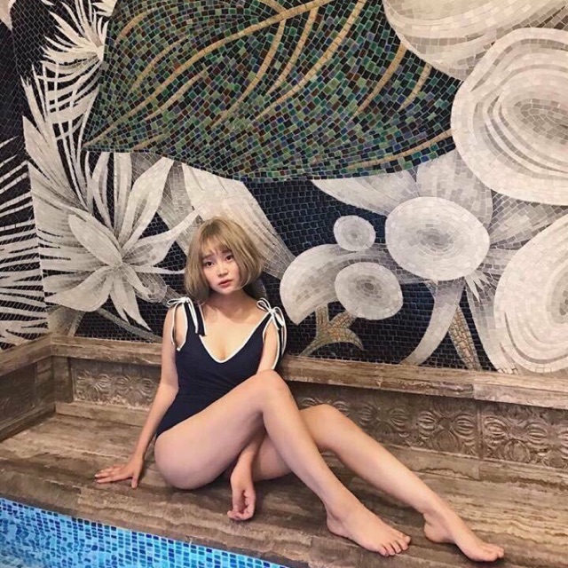 Bikini 1 mảnh