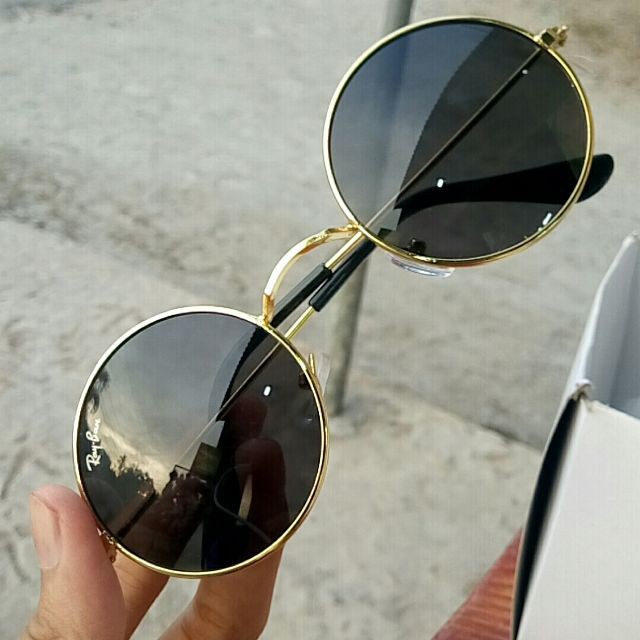 Mắt kính thầy bói | BigBuy360 - bigbuy360.vn