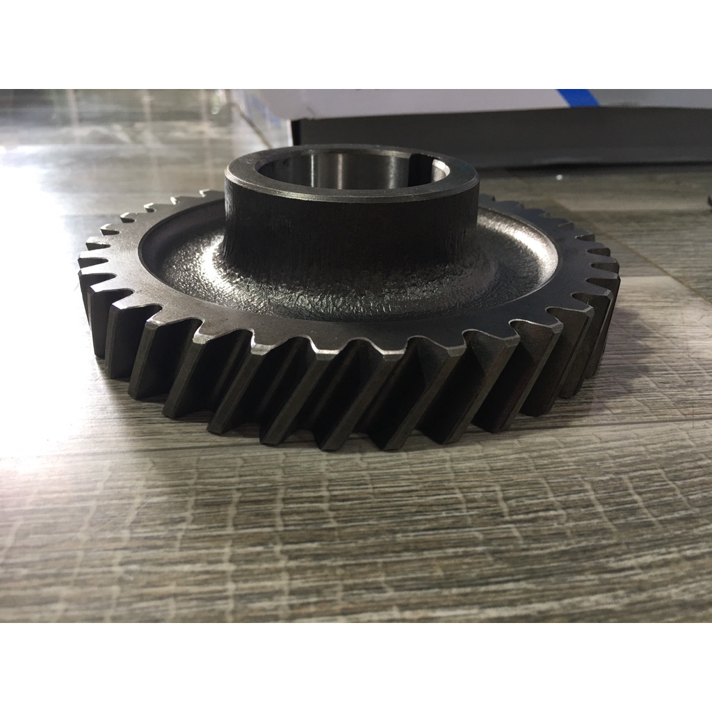 Sản phẩm gia đình làm:  Bánh răngg tầng dưới EQ 140 36R chéo  rin alb ( 1700c-053 ).
