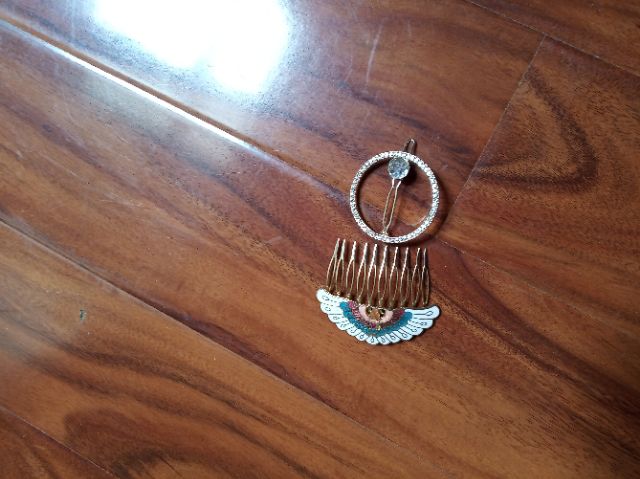 Bờm tóc rẻ đẹp