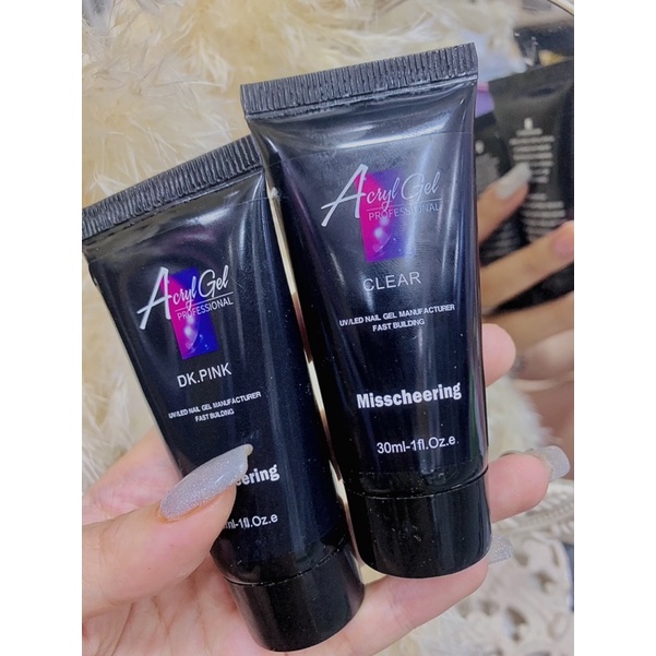 Gel gôm đắp móng