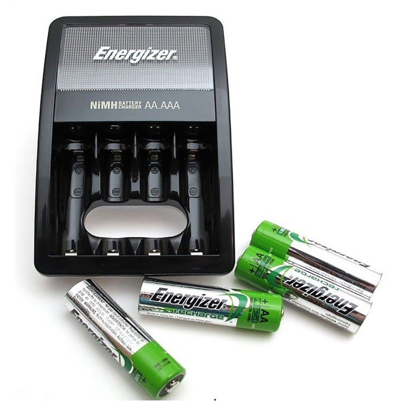 Máy sạc pin kèm 4 pin AA 2000mah Energizer