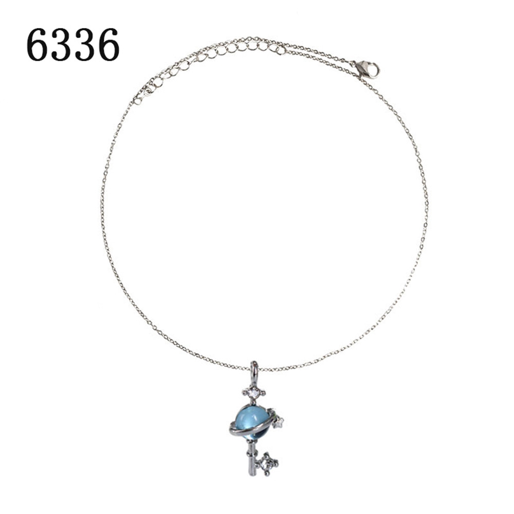 Dây chuyền mặt hình hành tinh đính đá sang trọng hợp thời trang