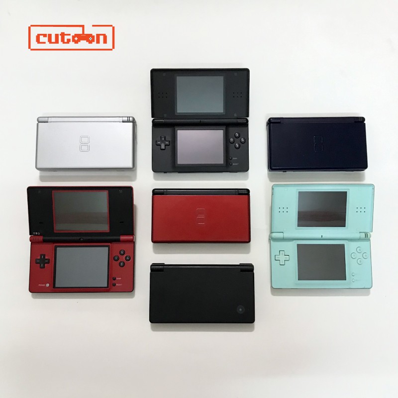 Máy chơi game Nintendo DS Lite (tặng thẻ R4 + 8GB)