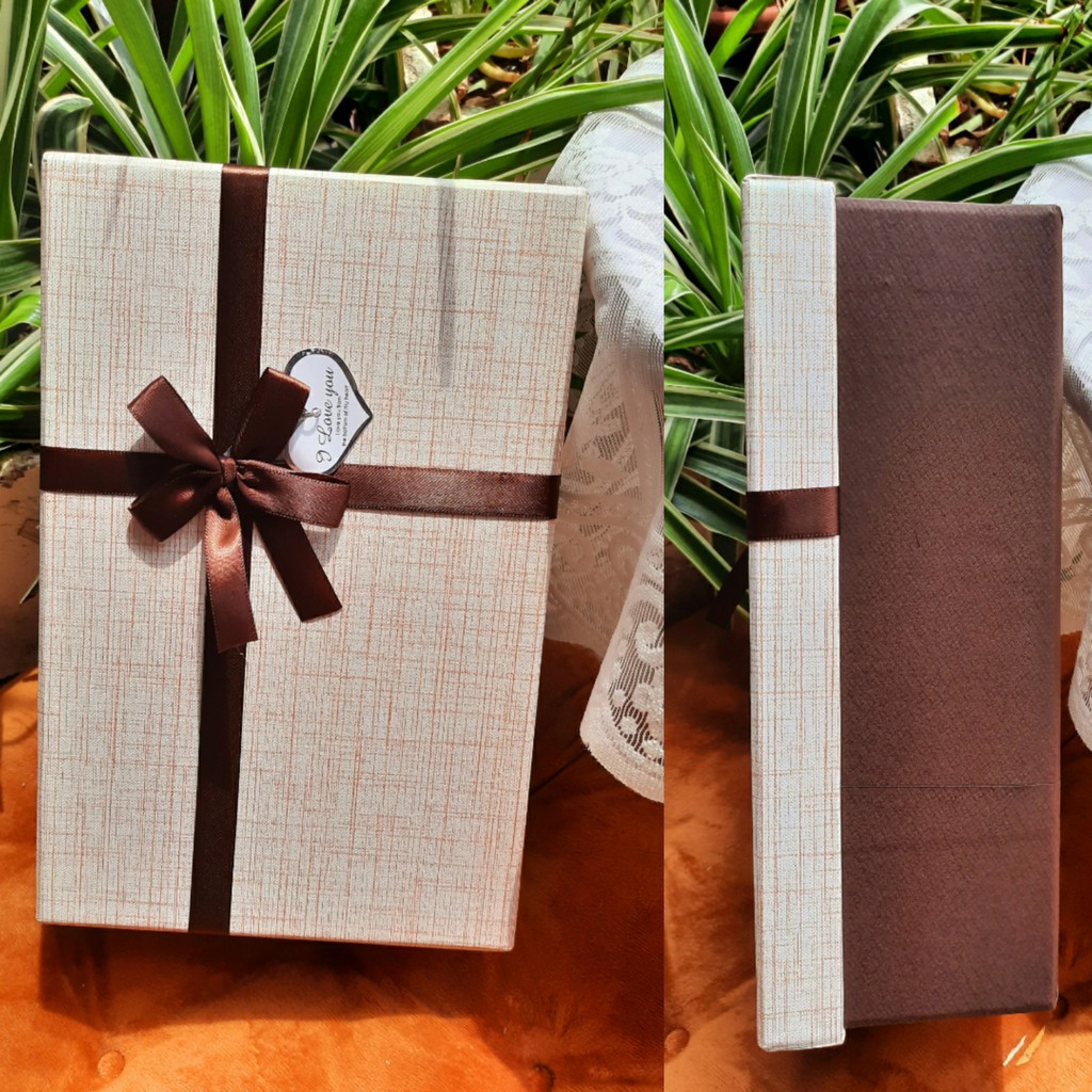 Hộp quà chữ nhật loại to 27cmx17cmx9cm | BigBuy360 - bigbuy360.vn