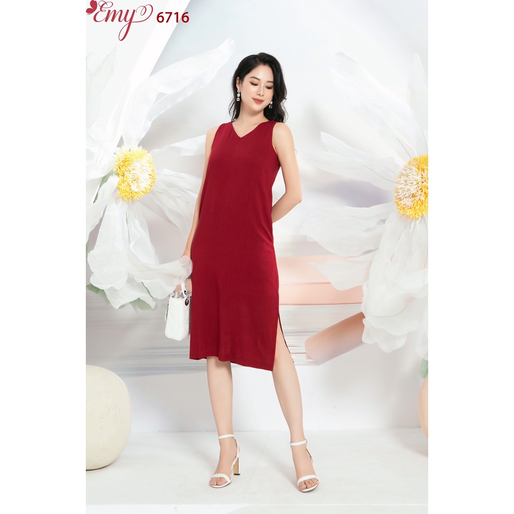 Đầm EMY EM6716 Suông Đỏ Cổ Tim Lưng Cách Điệu