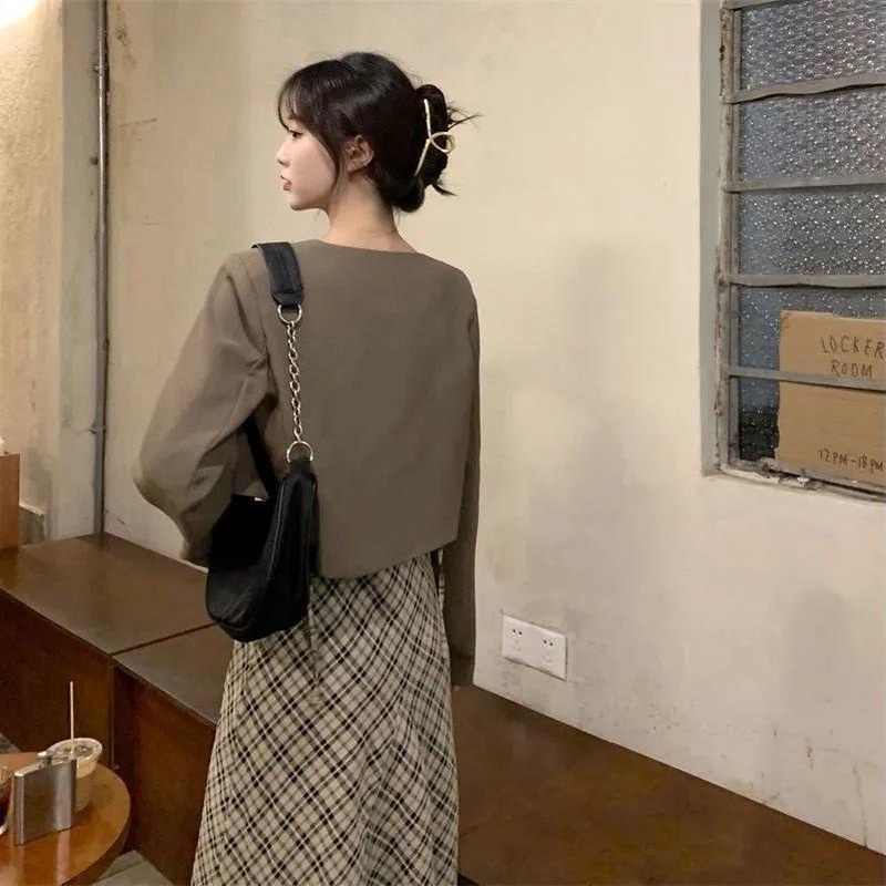 Set Áo Khoác Và Đầm Hai Dây Họa Tiết Sọc Caro Phong Cách Pháp Cổ Điển Thời Trang Mới