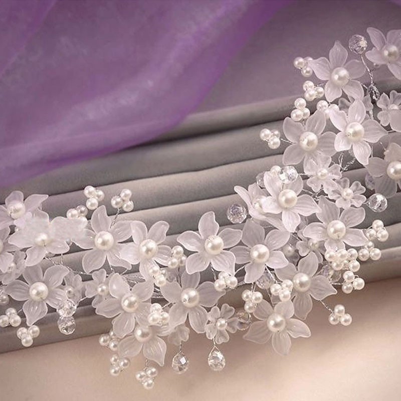 Kẹp tóc hình hoa đính ngọc trai giả và đá pha lê xinh xắn cho nữ