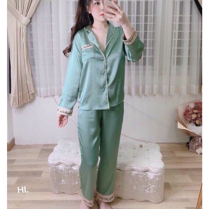 GIÁ SỈ-LH23. set pyjama dài tay phối chữ ký xinh xắn , Chất vải lụa xuông mướt diện nhà trẻ trung 