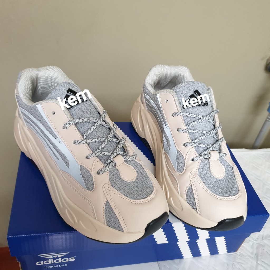 (Tặng hộp) giày yz 700 phản quang nam nữ. | BigBuy360 - bigbuy360.vn