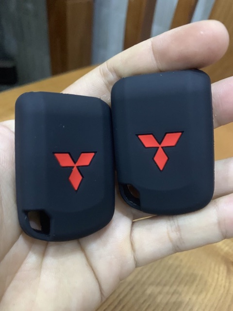 Bọc chìa khoá silicon xe Mitsubishi