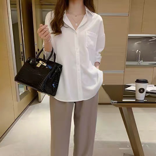 Sơ mi trắng học sinh iêu lắm!