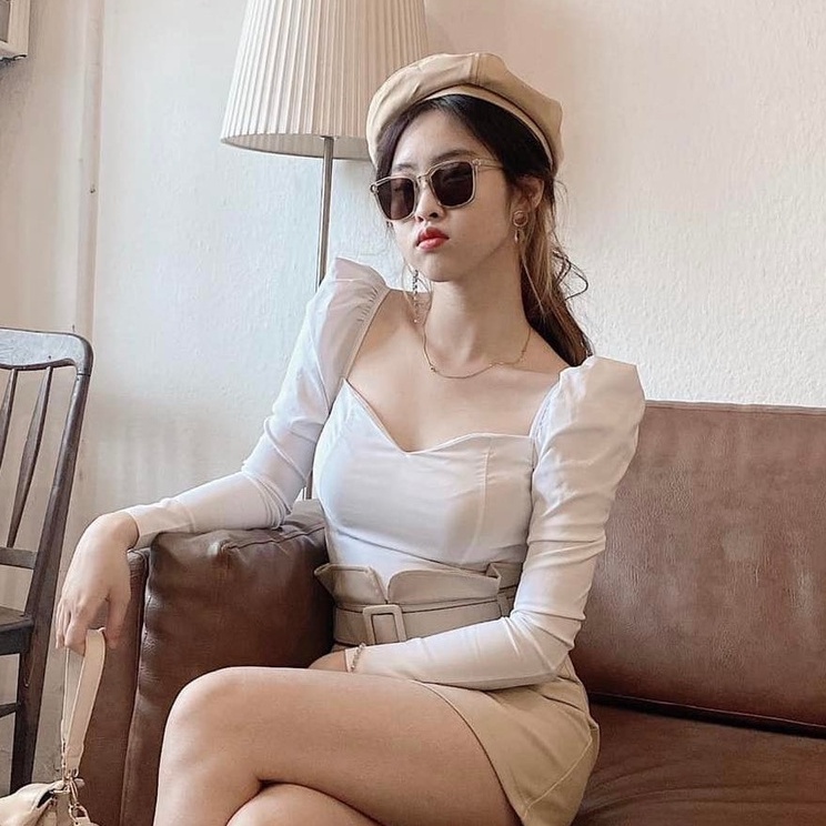 25 STUDIO Áo ôm tay dài vai phồng Heart Collar Top