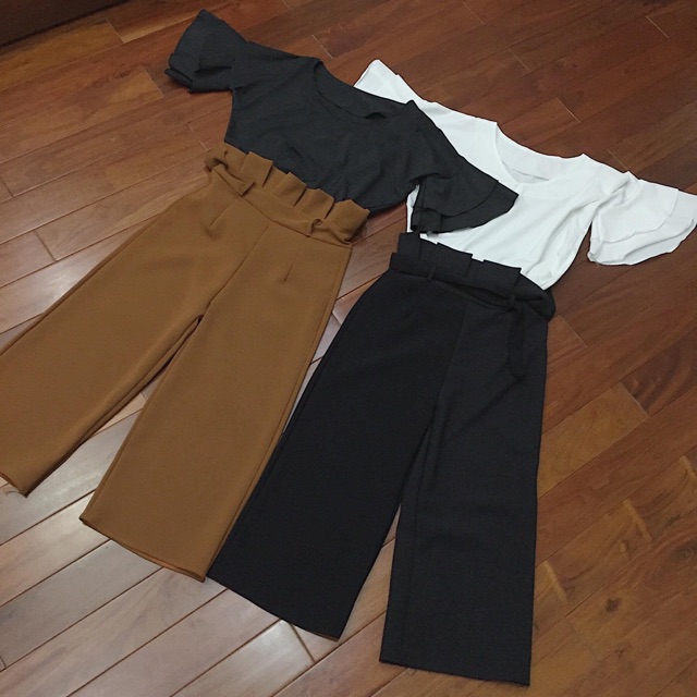 Set áo tay loe quần suông px236 pass 80k