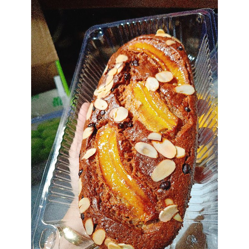 Bánh chuối sô cô la hạnh nhân