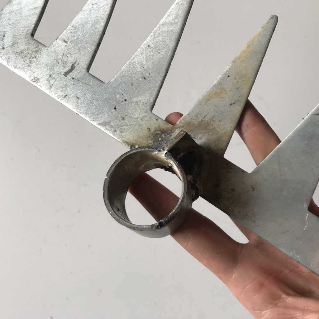 Bồ cào sắt bảy răng