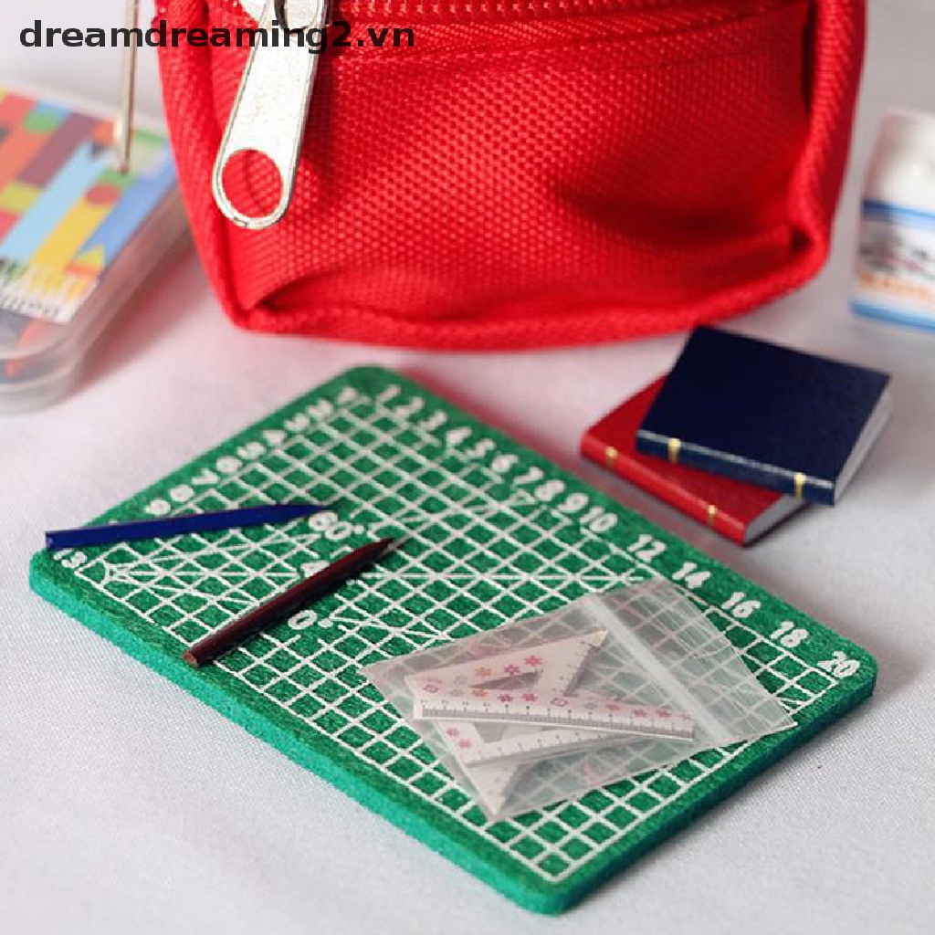 Bộ 4 Mô Hình Đồ Chơi Tỉ Lệ 1: 12 Dành Cho Búp Bê