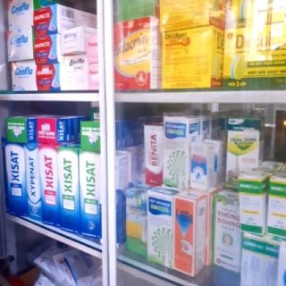Xisat  xịt mũi người lớn
