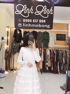 Váy ren tầng