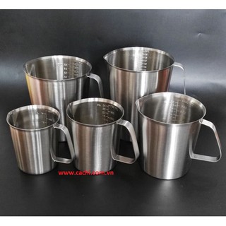 Ca inox 2000 ml có chia vạch