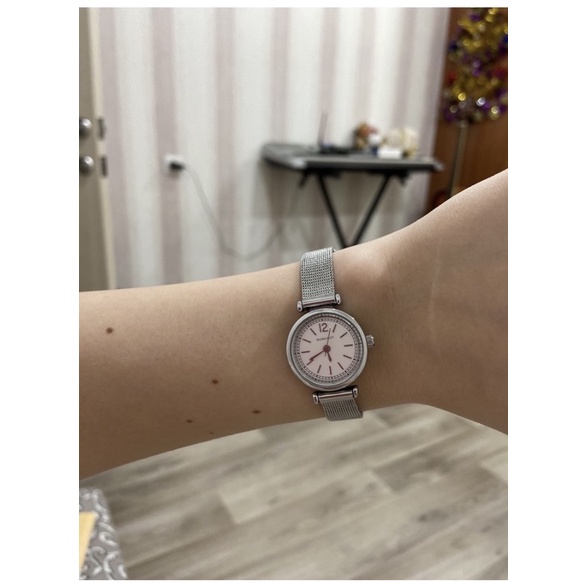 Đồng hồ nữ thương hiệu sunlight dây lưới bạc case 24mm mã 201227