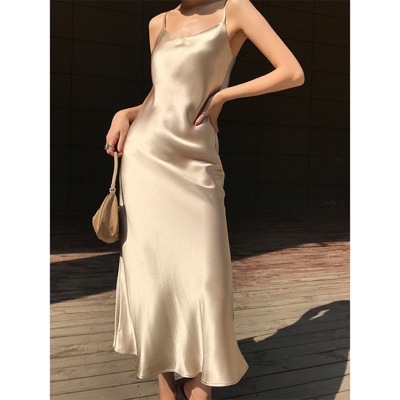 [ CỰC PHẨM ] Váy lụa 2 dây dáng dài hở lưng mềm mại sang chảnh, đầm lụa sang chảnh mặc nhà | BigBuy360 - bigbuy360.vn