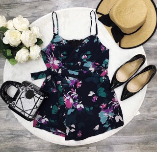 JUMPSUIT HOA 2 DÂY VẠT CHÉO