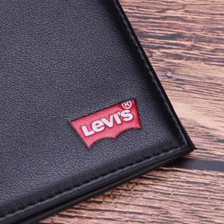 ví ngắn của Levis