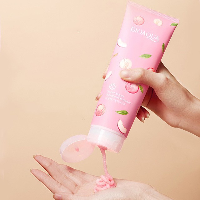 Típ Gel Tẩy Tế Bào Chết Bioaqua Hương Đào Típ 250gr