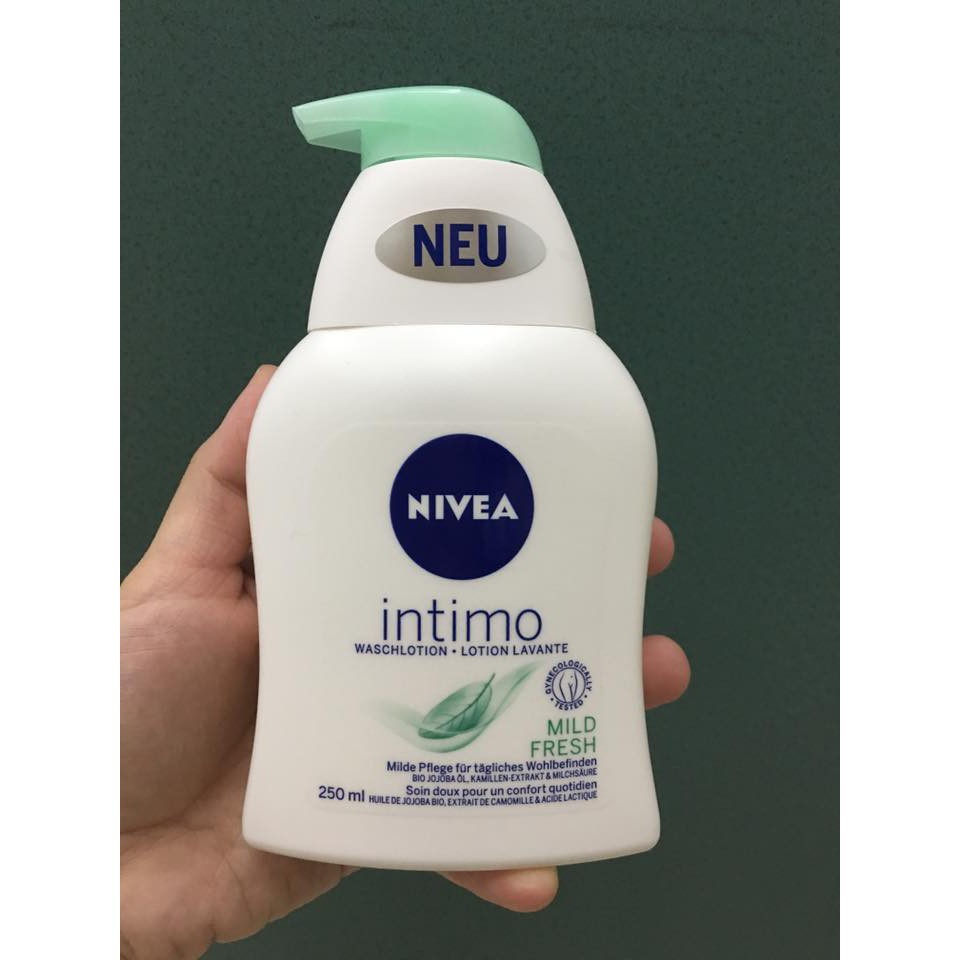 Dung dịch rửa vệ sinh vùng kín cho phụ nữ NIVEA INTIMOHàng Đức Chuẩn