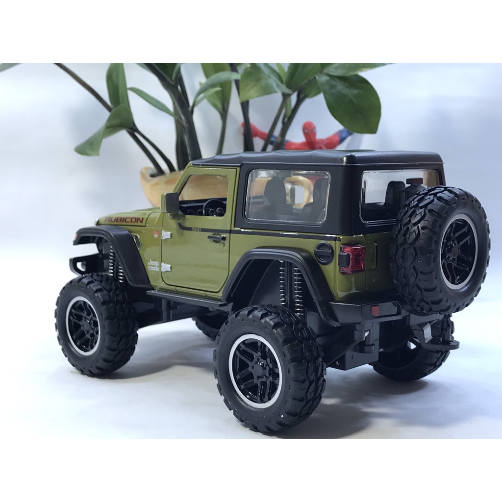 Mô hình xe ô tô Jeep Wrangler Rubicon 2 cửa tỷ lệ 1:20