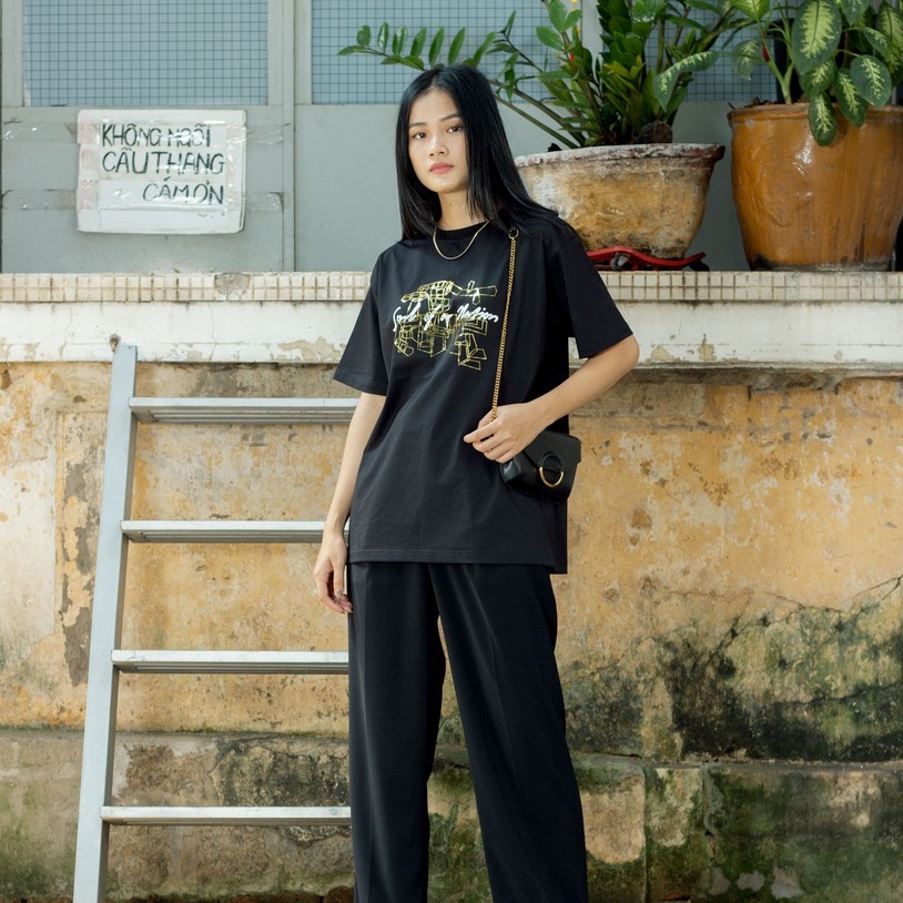 Áo thun unisex In hiệu ứng ánh kim SAINT GIÓNG (THÁNH GIÓNG) form basic 100% cotton SOUL OF A NATION - Gold Line VER Đen