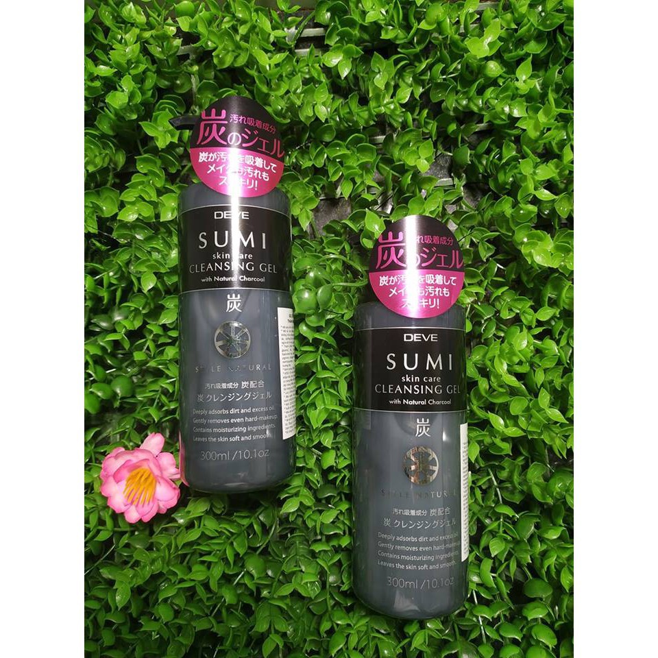 Gel Tẩy Trang Than Hoạt Tính Deve Sumi 300ml 0514703