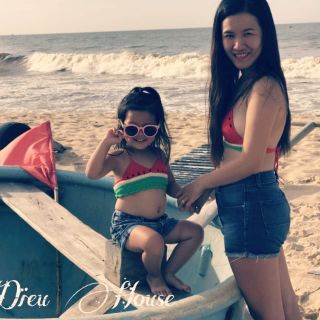 Bikini hấu mẹ và bé