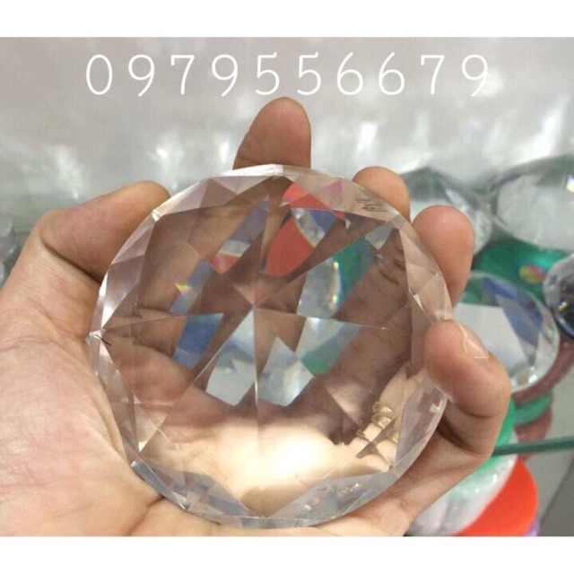 KIM CƯƠNG CHỤP ẢNH NAIL
