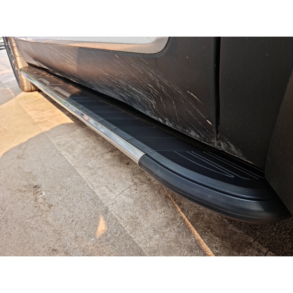 Bậc lên xuống, bậc bước chân, bậc dẫm Hyundai SantaFe 2022. Mẫu tráng gương SP