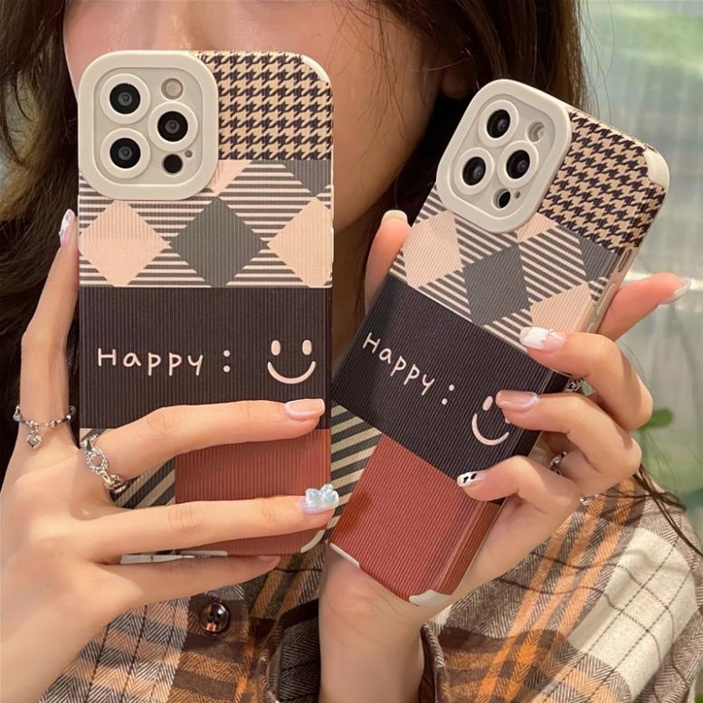 Ốp Lưng Da Sọc Nổi Bảo Vệ Camera Happy - DM019