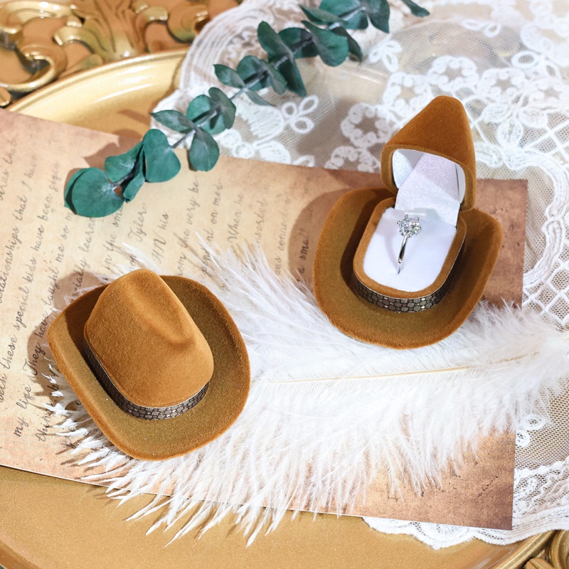 Hộp Đựng Trang Sức Hình Mũ Cao Bồi Thời Trang Vintage