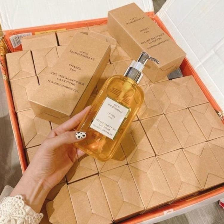 SỮA TẮM NƯỚC HOA DUBAI 300ml_SALE SẬP SÀN | BigBuy360 - bigbuy360.vn