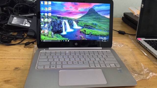 Laptop hp spectre 13, i7 4500, 8G, ssd256G, Ful HD, cảm ứng, giá rẻ