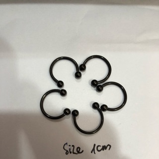 Khuyên môi bán lẻ size 1cm:20k/chiếc