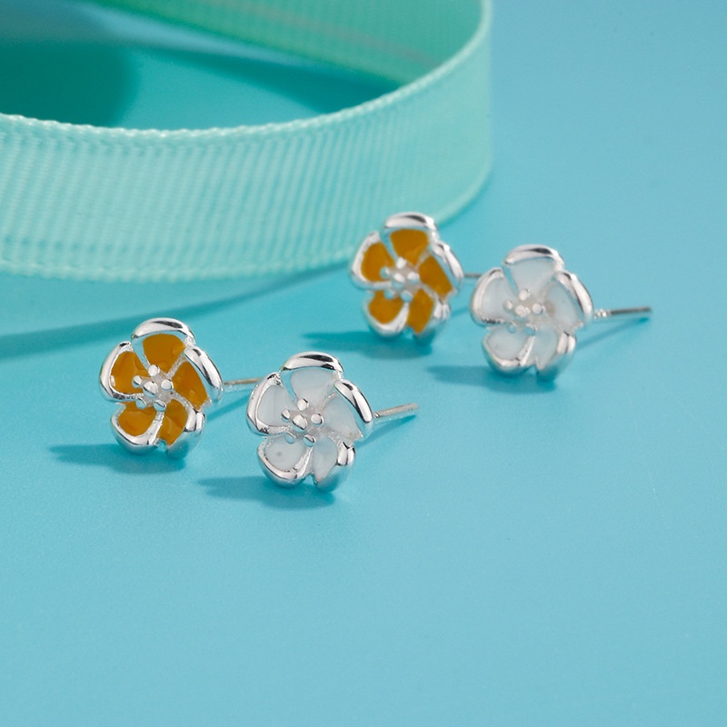 Bông Tai Hình Hoa Năm Cánh Màu Sắc Thời Trang Đơn Giản Cho Nữ