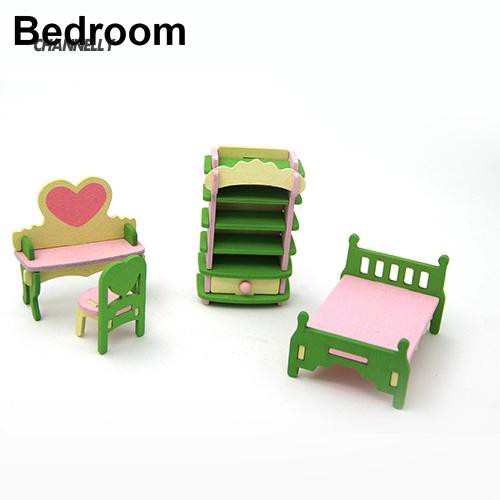 Bộ bàn ghế gỗ mini cho bé chơi đồ hàng