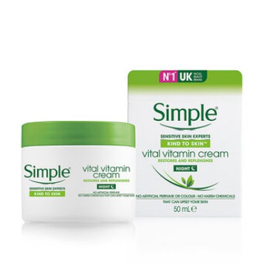 Kem Dưỡng Ẩm Và Hỗ Trợ Phục Hồi Da Ban Đêm Simple 50ml Vital Vitamin Cream Night